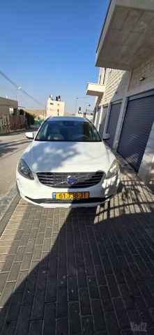 וולוו XC60