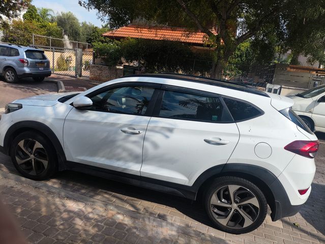 יונדאי טוסון