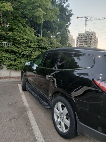 שברולט טראוורס