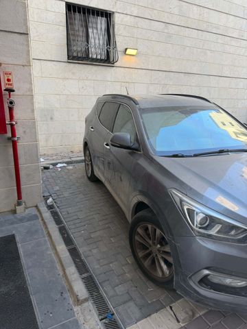 יונדאי סנטה פה
