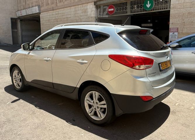 יונדאי ix35