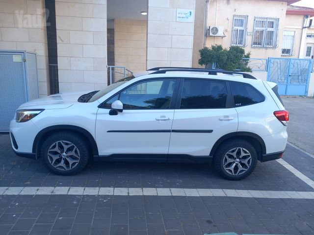 סובארו פורסטר