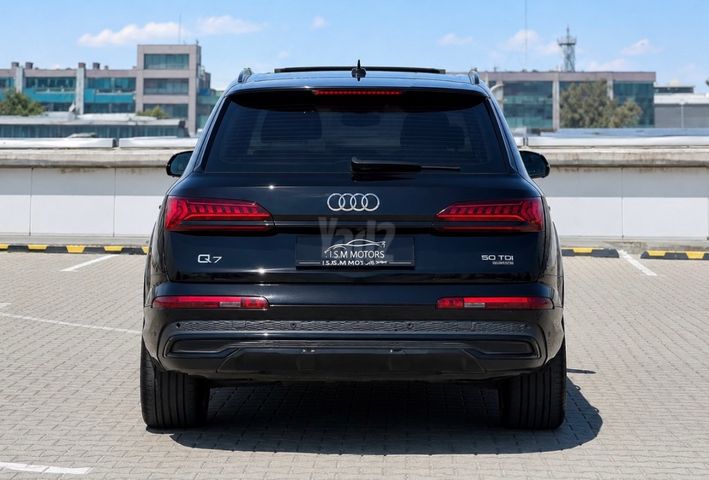 אאודי Q7