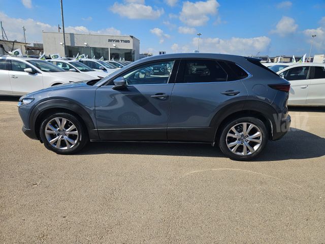 מאזדה CX-30