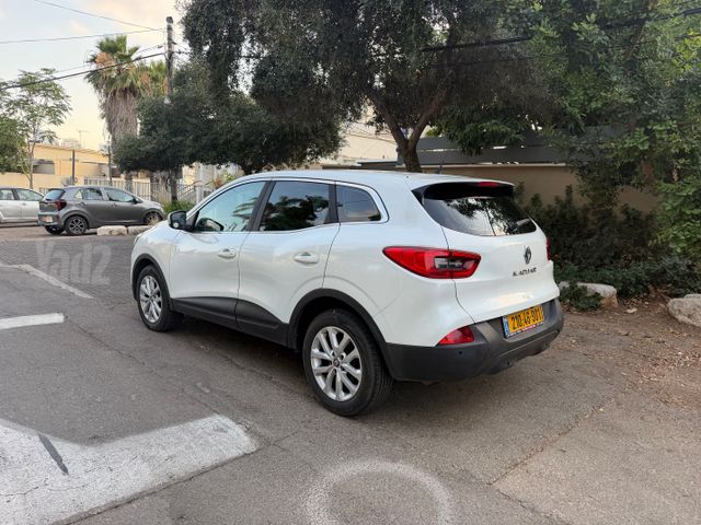 רנו קדגא'ר 