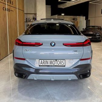 ב מ וו X6