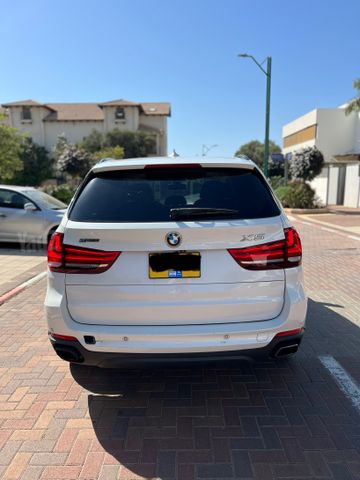 ב מ וו X5