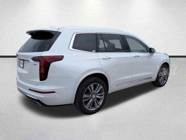 קאדילק XT6