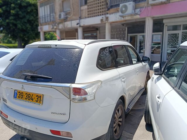 מודעת רכב מיצובישי אאוטלנדר