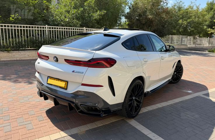 ב מ וו X6 M