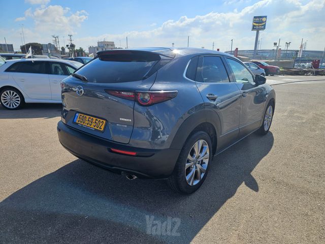 מאזדה CX-30