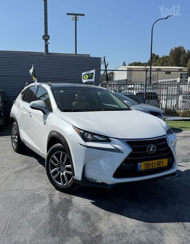 מודעת רכב לקסוס NX
