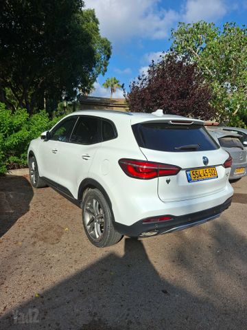 אם ג'י EHS PHEV