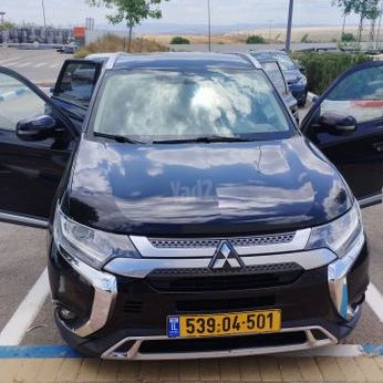 מיצובישי אאוטלנדר