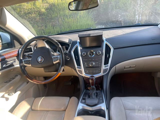 קאדילק SRX