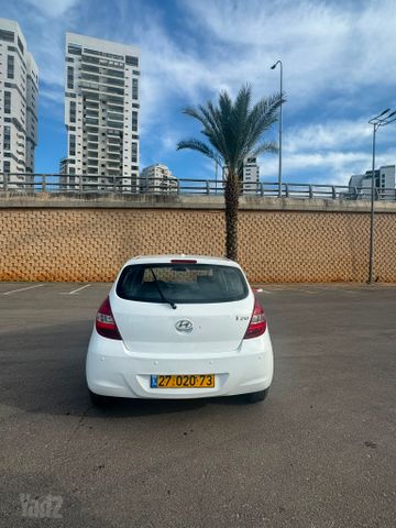 יונדאי i20