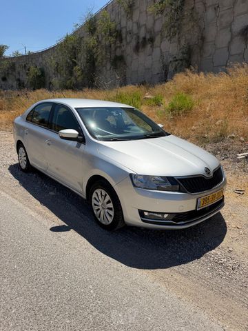 מודעת רכב סקודה ראפיד 1