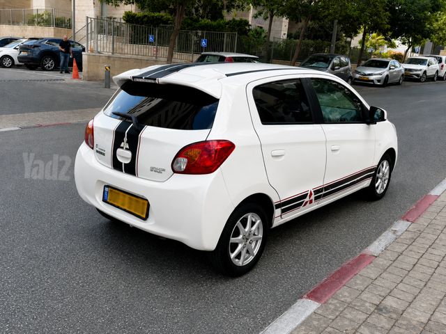 מיצובישי ספייס סטאר