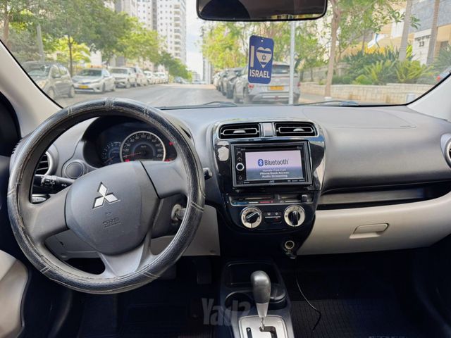 מיצובישי ספייס סטאר