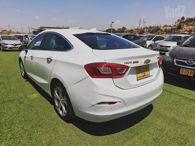 שברולט קרוז