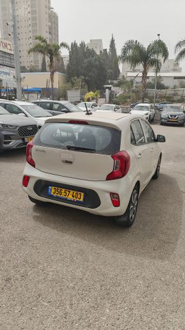 קיה פיקנטו