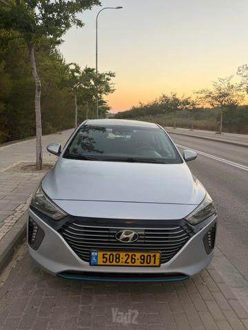 יונדאי איוניק
