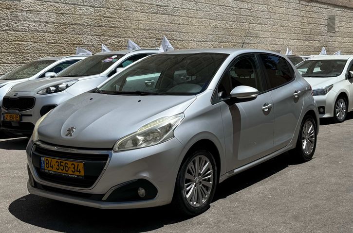 מודעת רכב פיג'ו 208