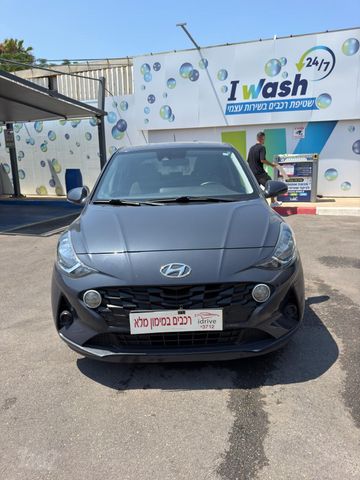 יונדאי i10