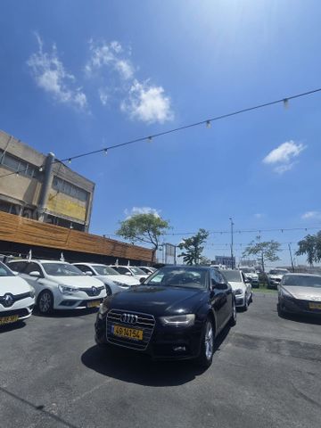 אאודי A4