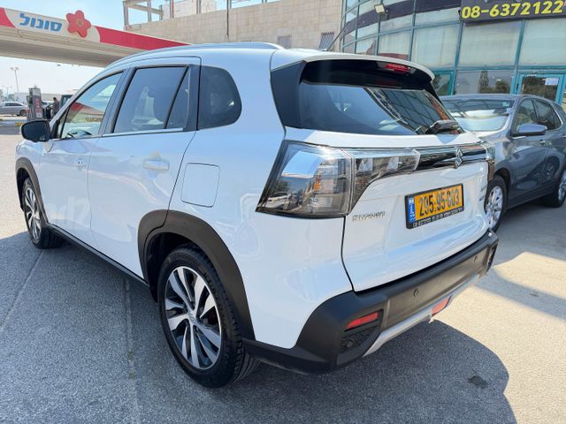 סוזוקי S-Cross