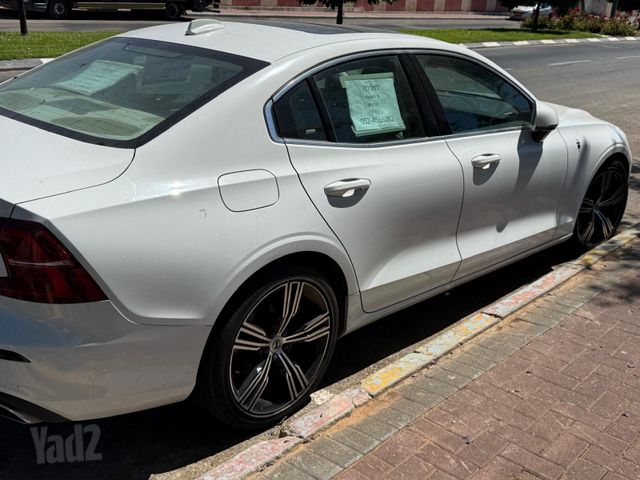 וולוו S60