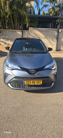 טויוטה C-HR