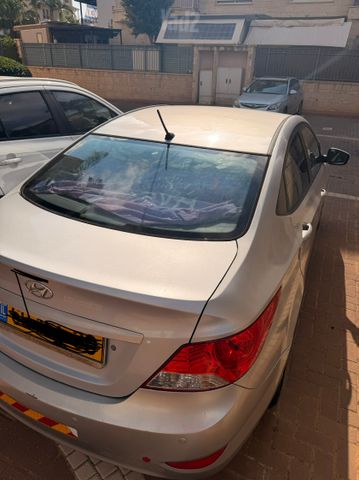 מודעת רכב יונדאי אקסנט i25