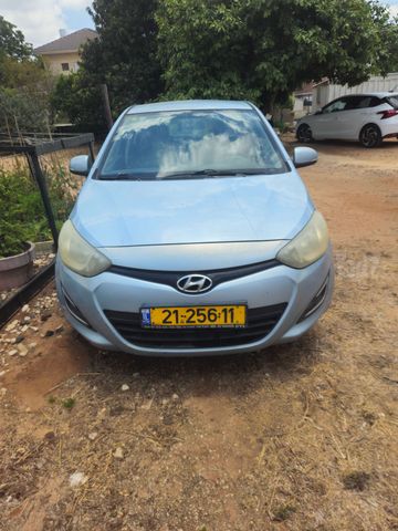 יונדאי i20