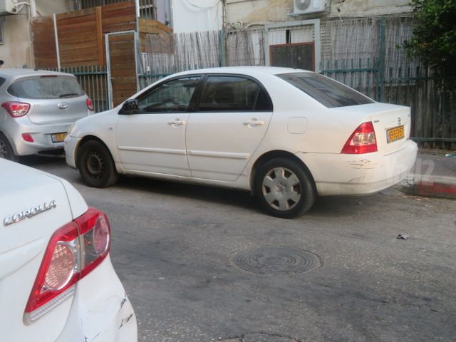 מודעת רכב טויוטה קורולה