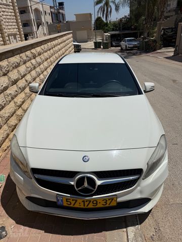 A-class Style A 180 אוט׳ 1.6 (122 כ״ס)