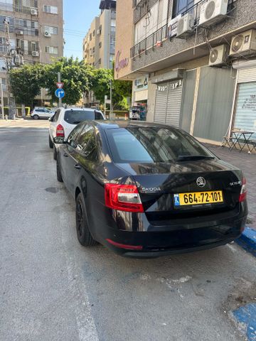 סקודה אוקטביה