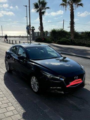 מודעת רכב מאזדה 3