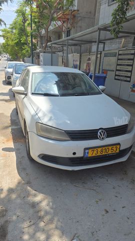 מודעת רכב פולקסווגן ג'טה 