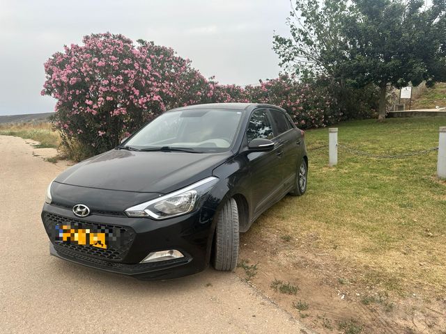 יונדאי i20