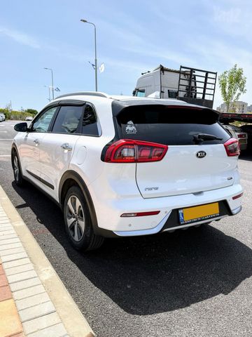 קיה נירו