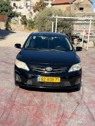 טויוטה קורולה