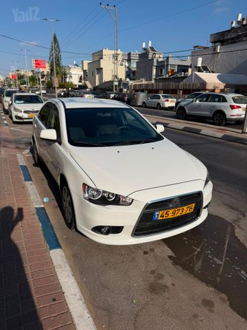 מיצובישי לנסר