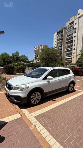 סוזוקי קרוסאובר