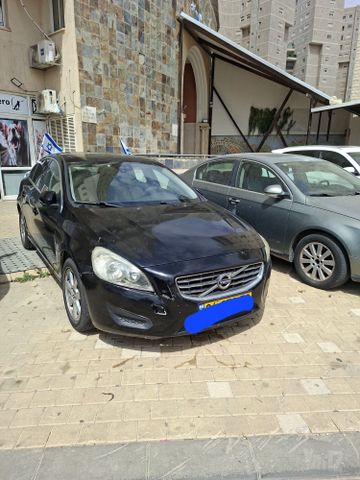 וולוו S60