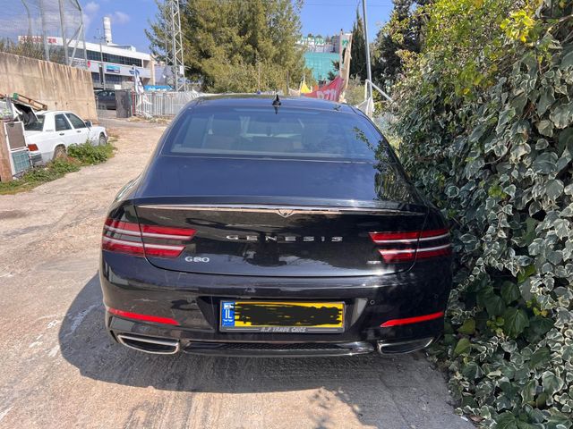 ג'נסיס G80