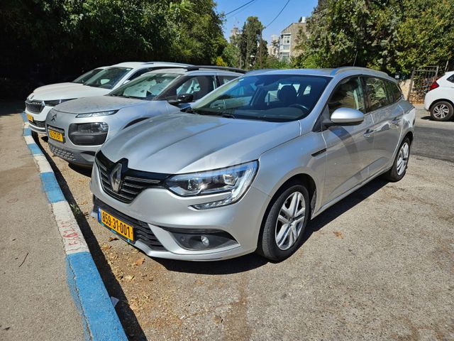 רנו מגאן
