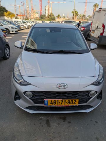 יונדאי i10