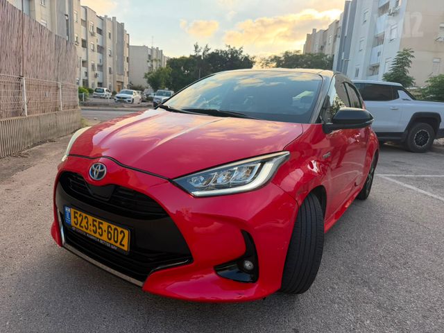 מודעת רכב טויוטה יאריס
