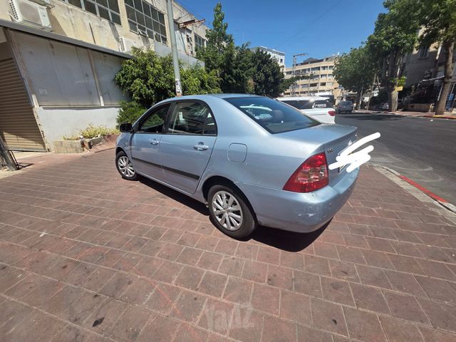מודעת רכב טויוטה קורולה